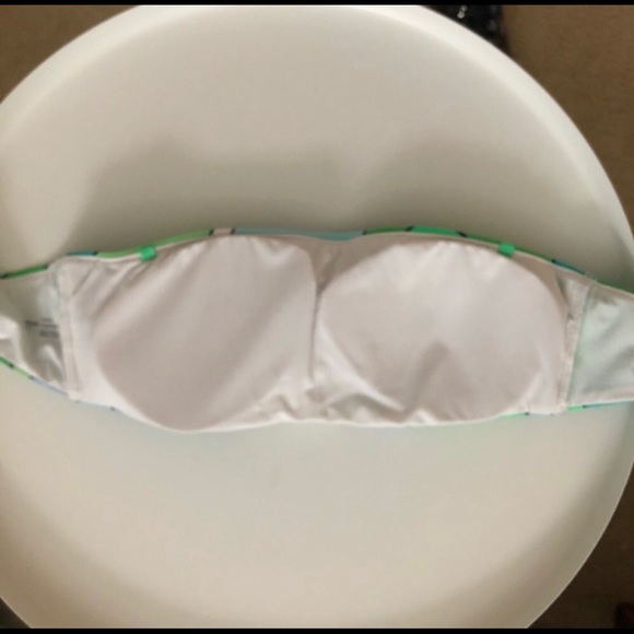 Aerie swirly blue green bandeau swimsuit top - Picture 4 of 4